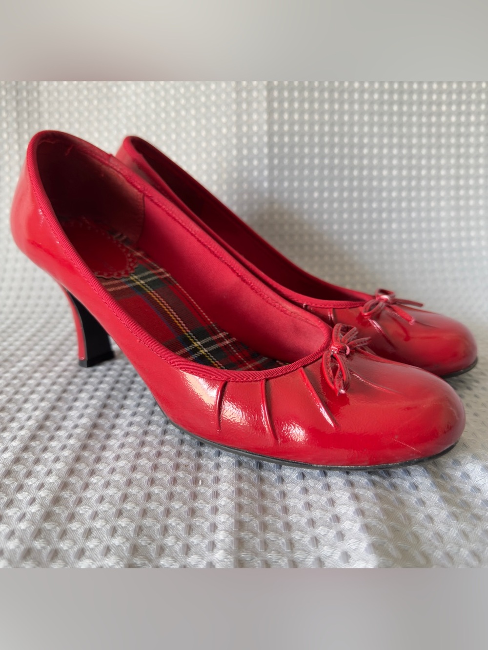 CL By Laundry Red Pumps Heels Bow Kitten Plaid Lining Women’s Size 10M Classy - Picture 3 of 11